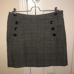 BANANA REPUBLIC PLAID SKIRT